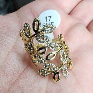 NWT Etsy Gold Tone Rhinestone Leaf Wrap Around Ring Size 17/7